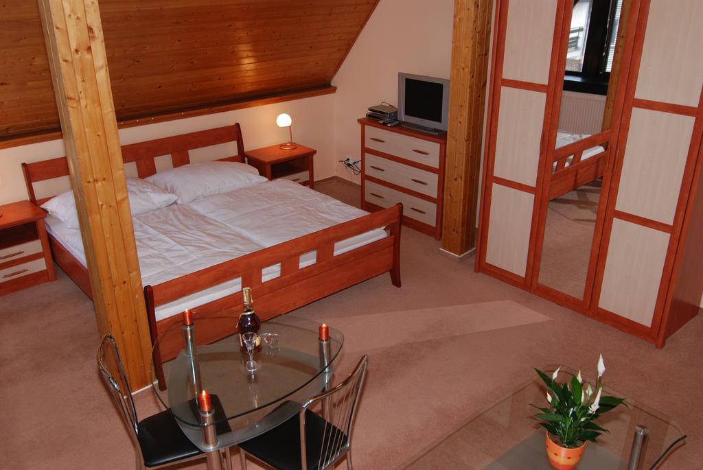 Apartmany Chodov Prag Oda fotoğraf