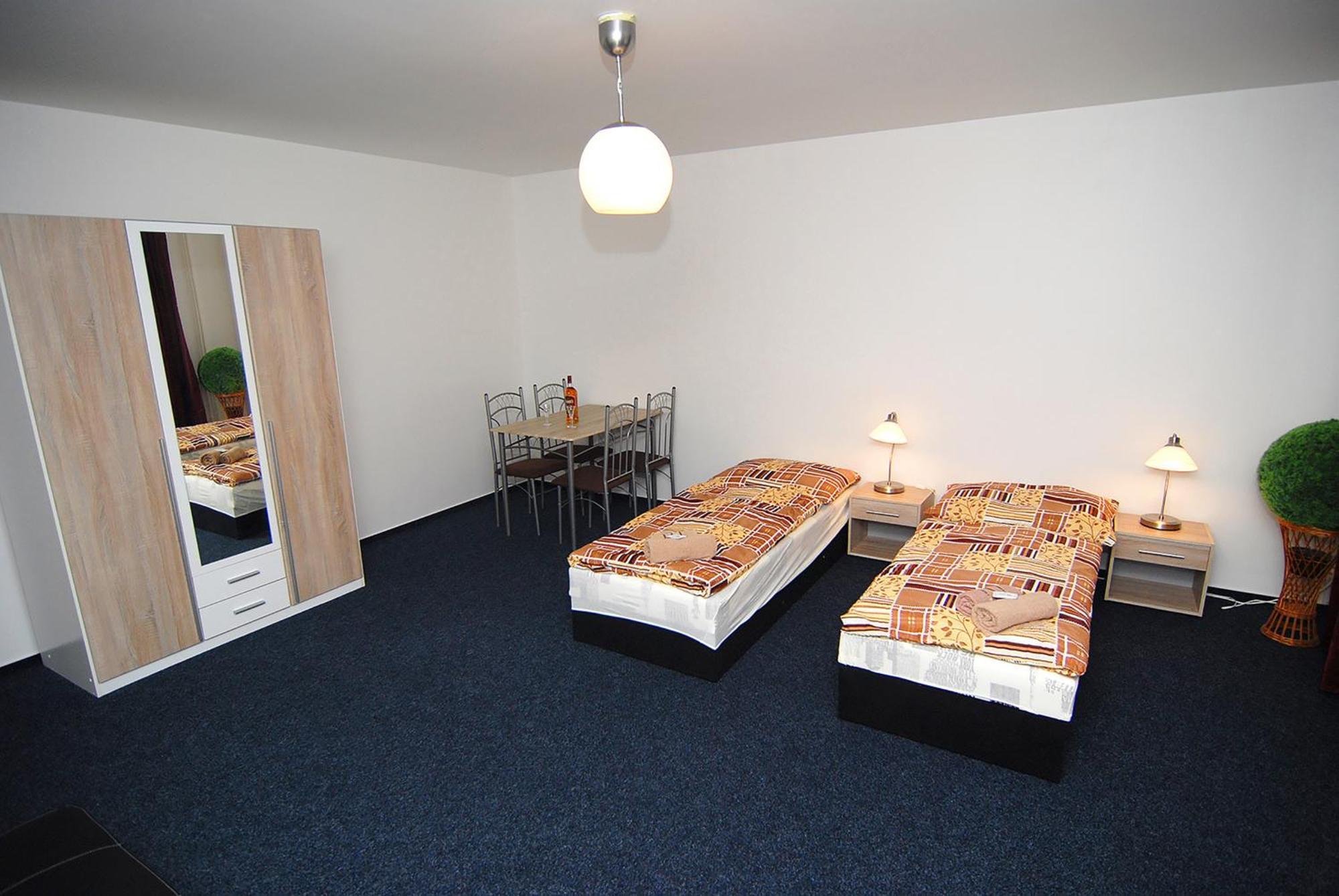 Apartmany Chodov Prag Oda fotoğraf