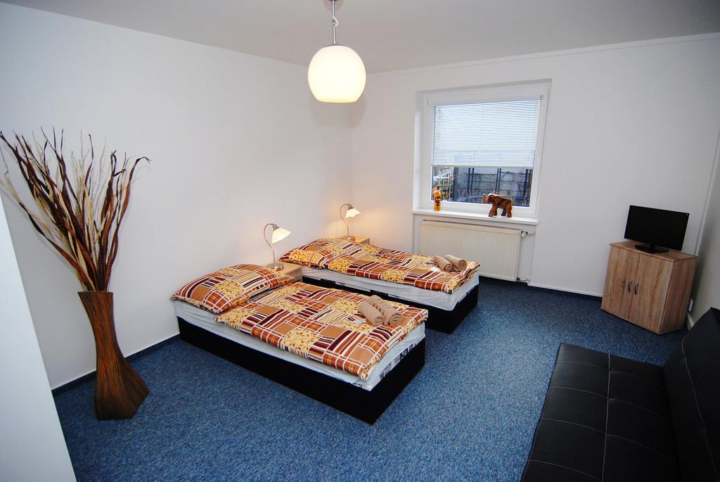 Apartmany Chodov Prag Oda fotoğraf